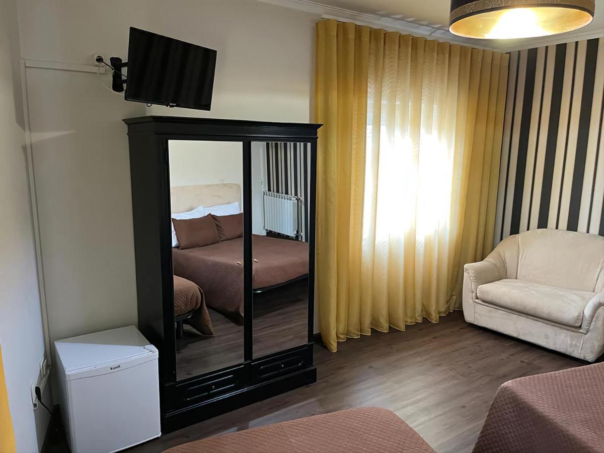 Residencial Solar Da Estacao 호텔 바르셀로스 외부 사진